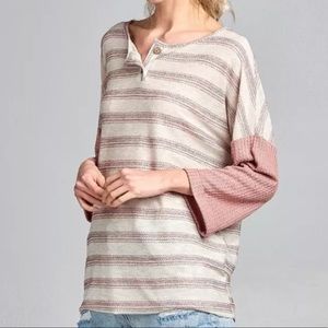 Three quarter sleeve top by Hummingbird.